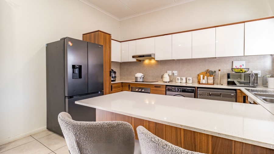 3 Bedroom Property for Sale in Sunninghill Gauteng