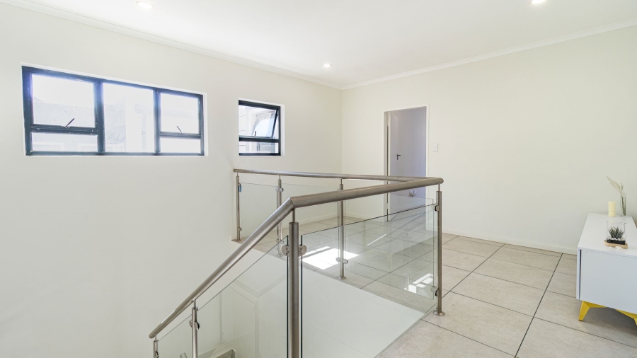 3 Bedroom Property for Sale in Sunninghill Gauteng