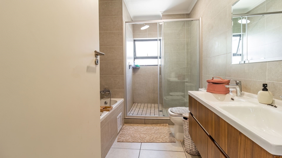 3 Bedroom Property for Sale in Sunninghill Gauteng