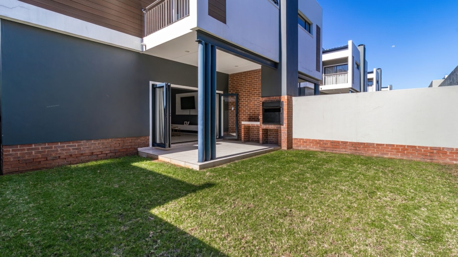 3 Bedroom Property for Sale in Sunninghill Gauteng