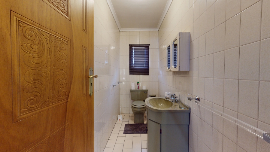 5 Bedroom Property for Sale in Albemarle Gauteng