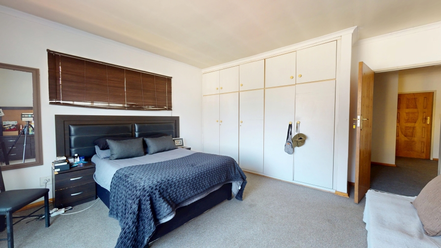 5 Bedroom Property for Sale in Albemarle Gauteng