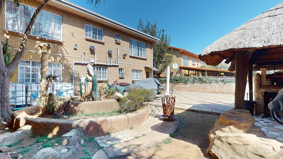 5 Bedroom Property for Sale in Albemarle Gauteng