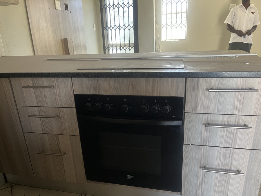 3 Bedroom Property for Sale in Albertsdal Gauteng