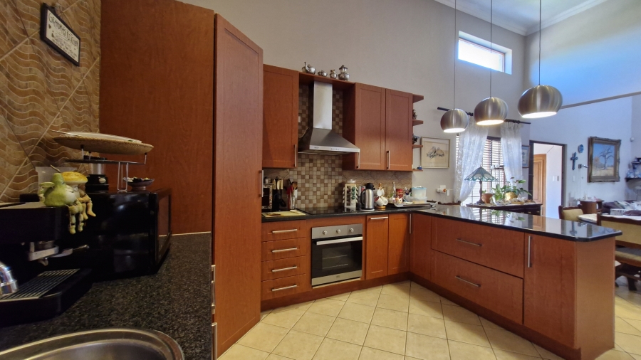 3 Bedroom Property for Sale in Amberfield Gauteng
