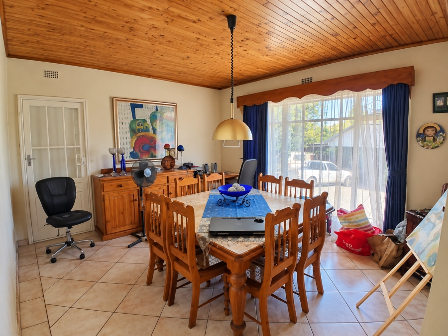 4 Bedroom Property for Sale in Three Rivers East Gauteng