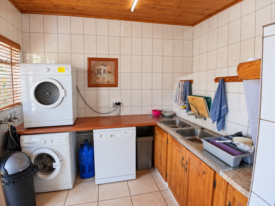 4 Bedroom Property for Sale in Three Rivers East Gauteng