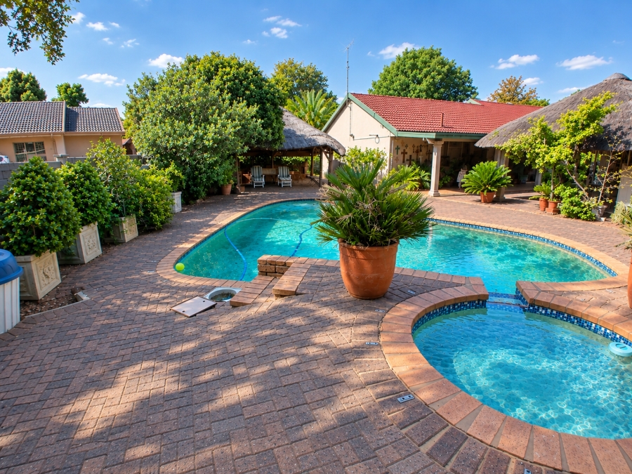 4 Bedroom Property for Sale in Three Rivers East Gauteng