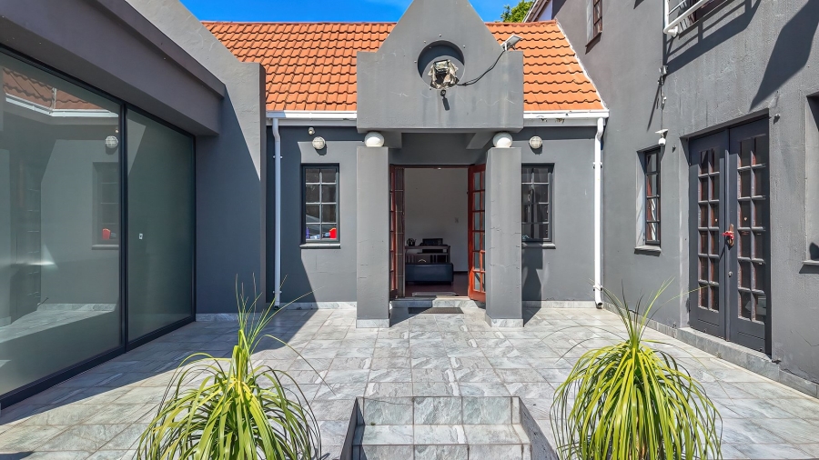 Commercial Property for Sale in Paulshof Gauteng