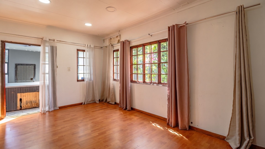 Commercial Property for Sale in Paulshof Gauteng