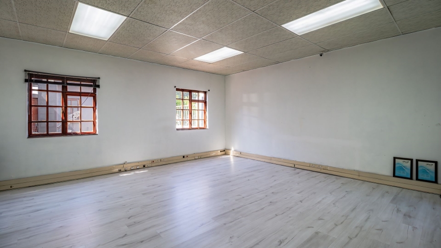 Commercial Property for Sale in Paulshof Gauteng