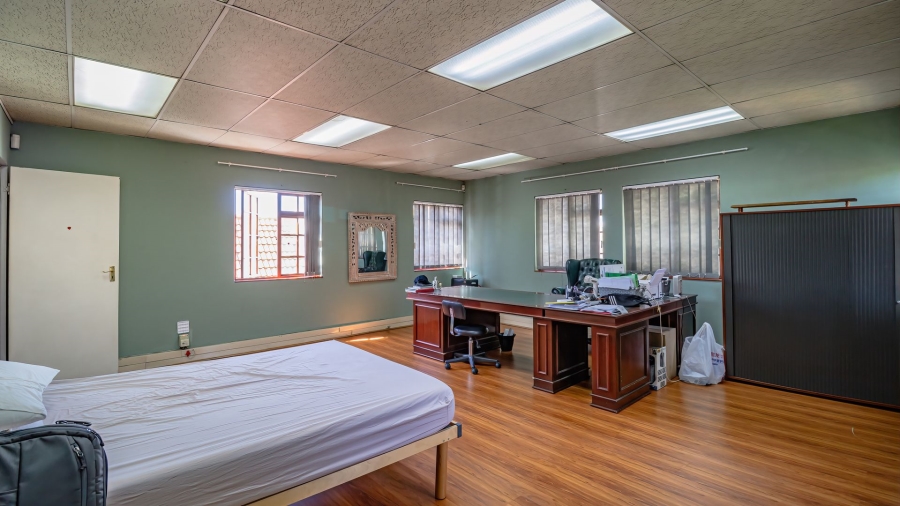 Commercial Property for Sale in Paulshof Gauteng