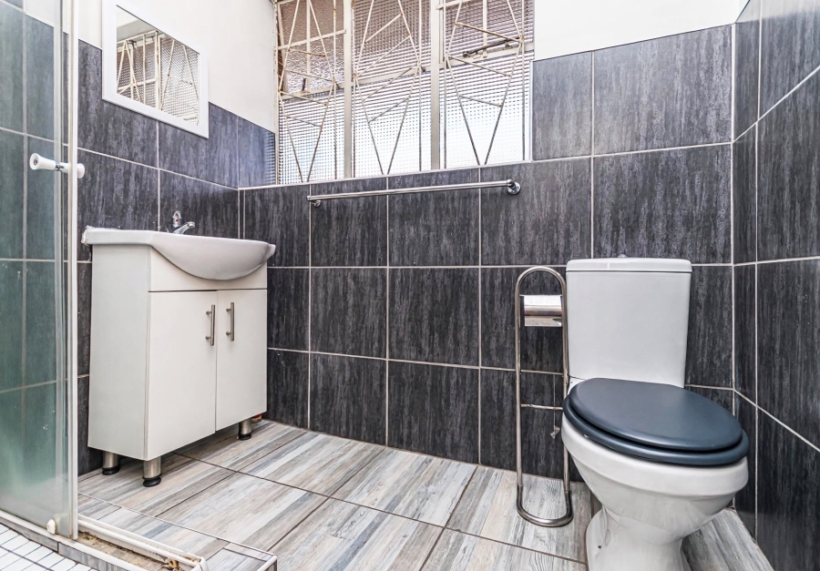 1 Bedroom Property for Sale in Florida Gauteng