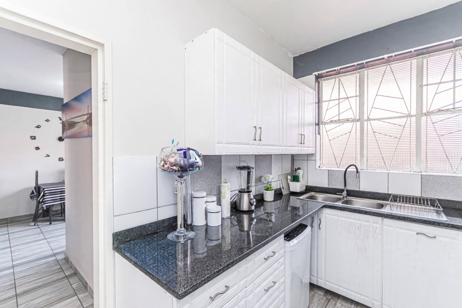 1 Bedroom Property for Sale in Florida Gauteng