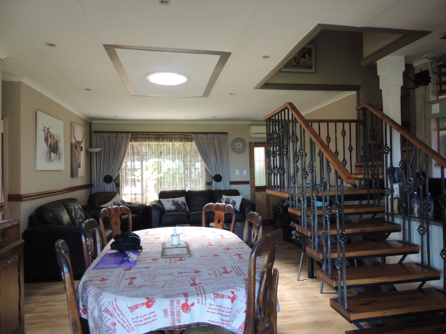 5 Bedroom Property for Sale in South Crest Gauteng