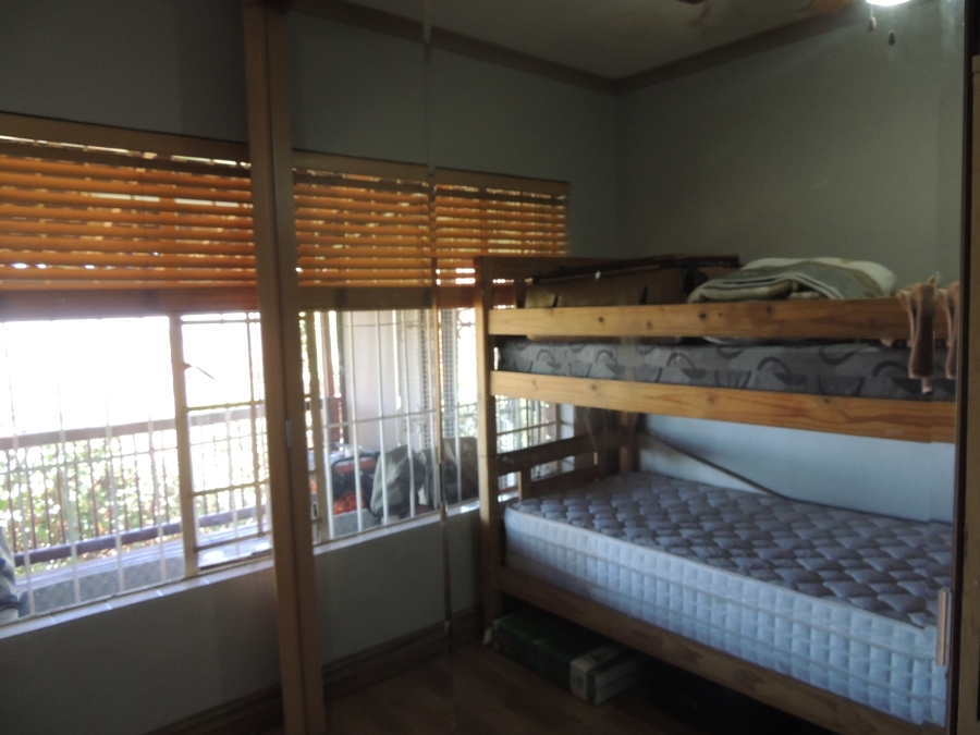 5 Bedroom Property for Sale in South Crest Gauteng