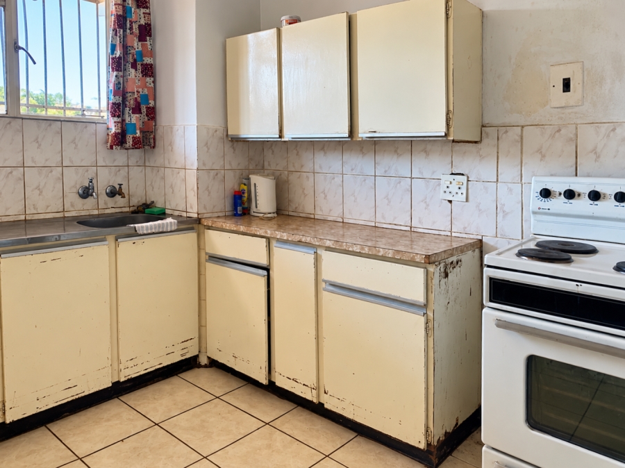 2 Bedroom Property for Sale in Vanderbijlpark CW 3 Gauteng