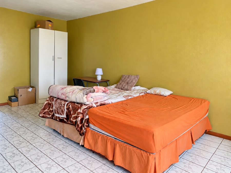 2 Bedroom Property for Sale in Vanderbijlpark CW 3 Gauteng