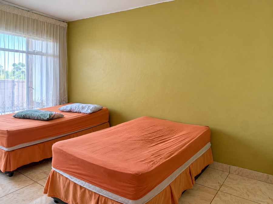 2 Bedroom Property for Sale in Vanderbijlpark CW 3 Gauteng