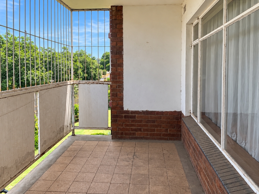 2 Bedroom Property for Sale in Vanderbijlpark CW 3 Gauteng