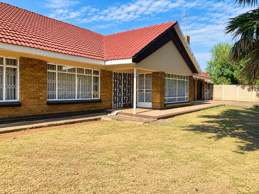 3 Bedroom Property for Sale in Vanderbijlpark SW 1 Gauteng