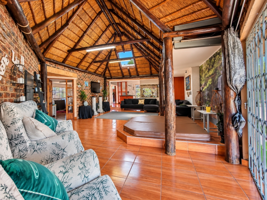 4 Bedroom Property for Sale in Risiville Gauteng