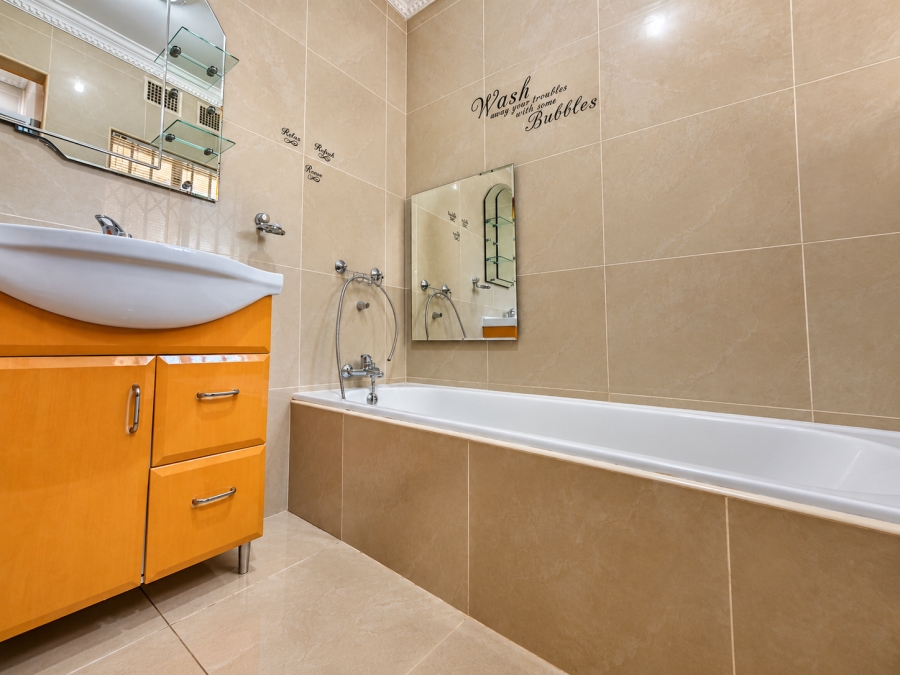 4 Bedroom Property for Sale in Risiville Gauteng