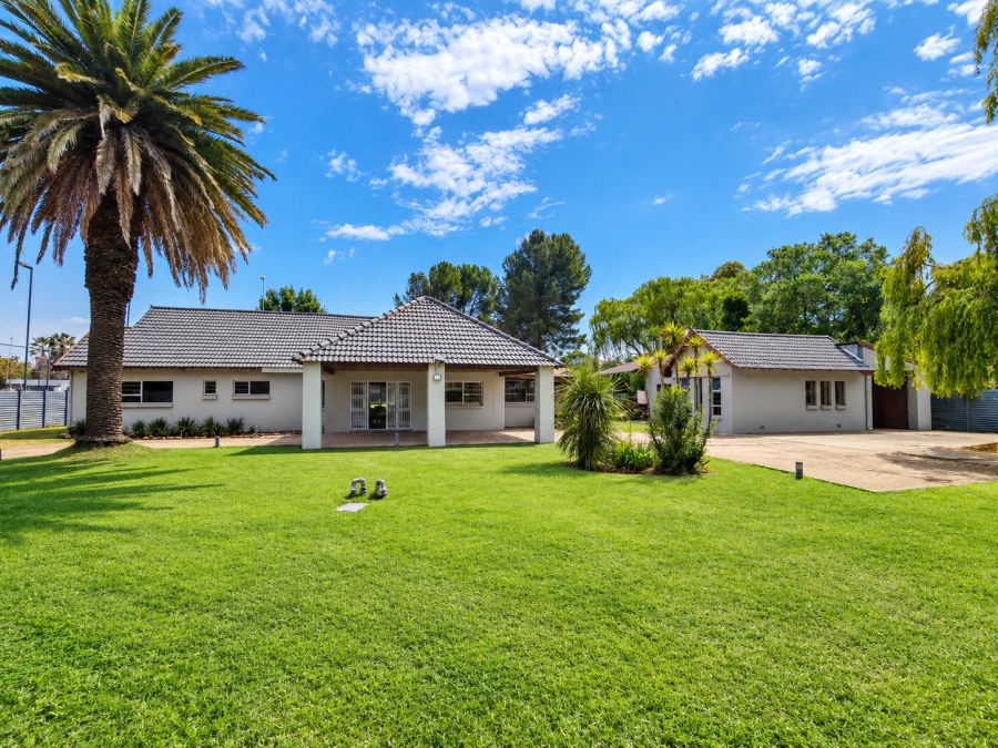 3 Bedroom Property for Sale in Three Rivers Gauteng