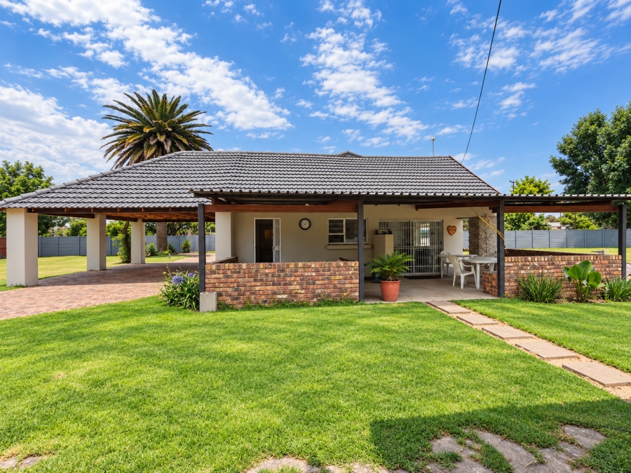 3 Bedroom Property for Sale in Three Rivers Gauteng