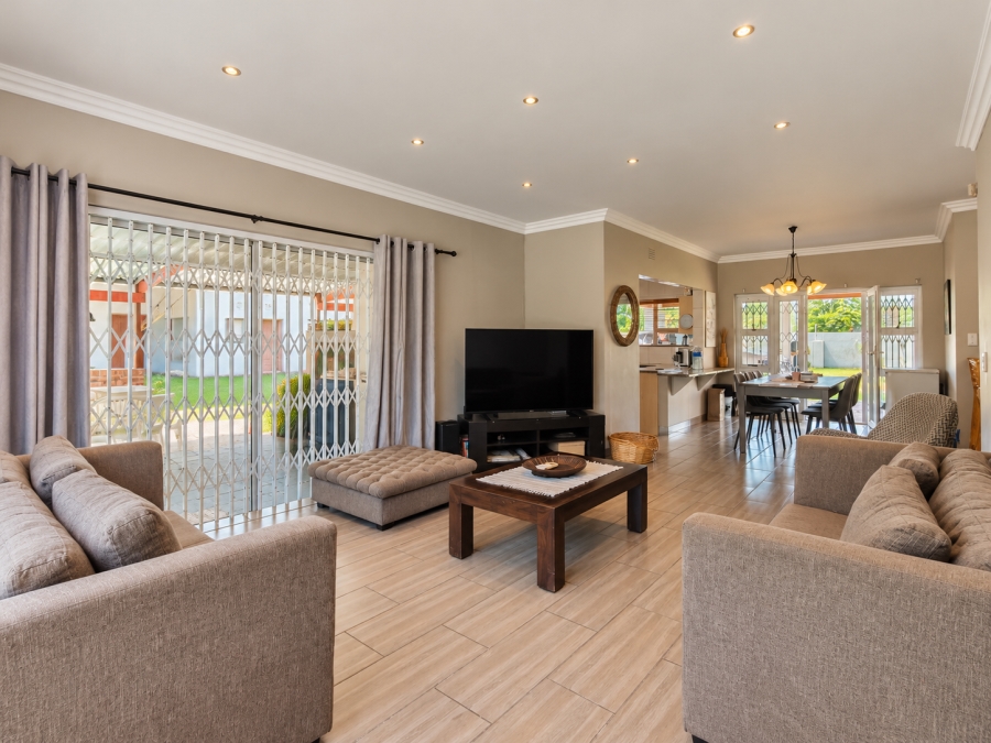 3 Bedroom Property for Sale in Three Rivers Gauteng