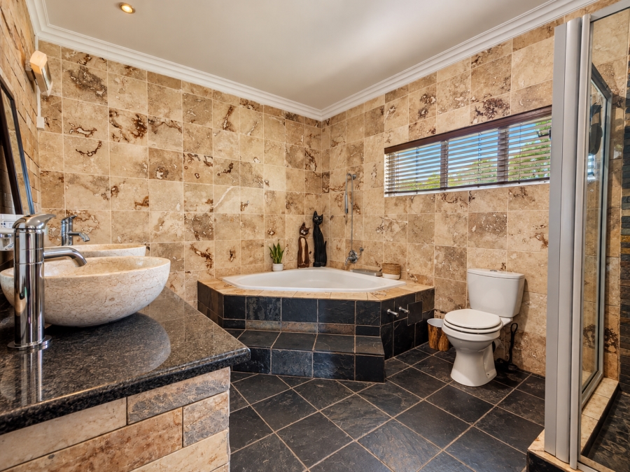 3 Bedroom Property for Sale in Three Rivers Gauteng