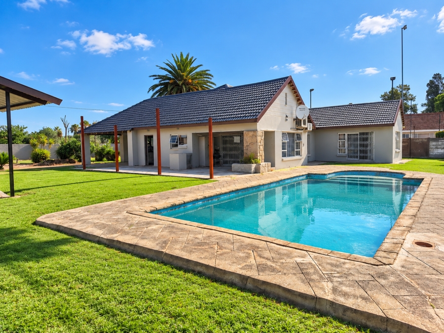 3 Bedroom Property for Sale in Three Rivers Gauteng