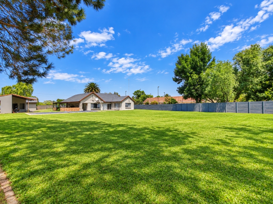 3 Bedroom Property for Sale in Three Rivers Gauteng