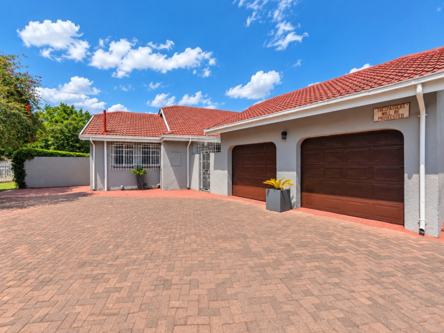 3 Bedroom Property for Sale in Three Rivers Gauteng
