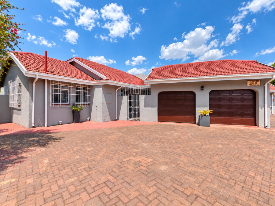 3 Bedroom Property for Sale in Three Rivers Gauteng