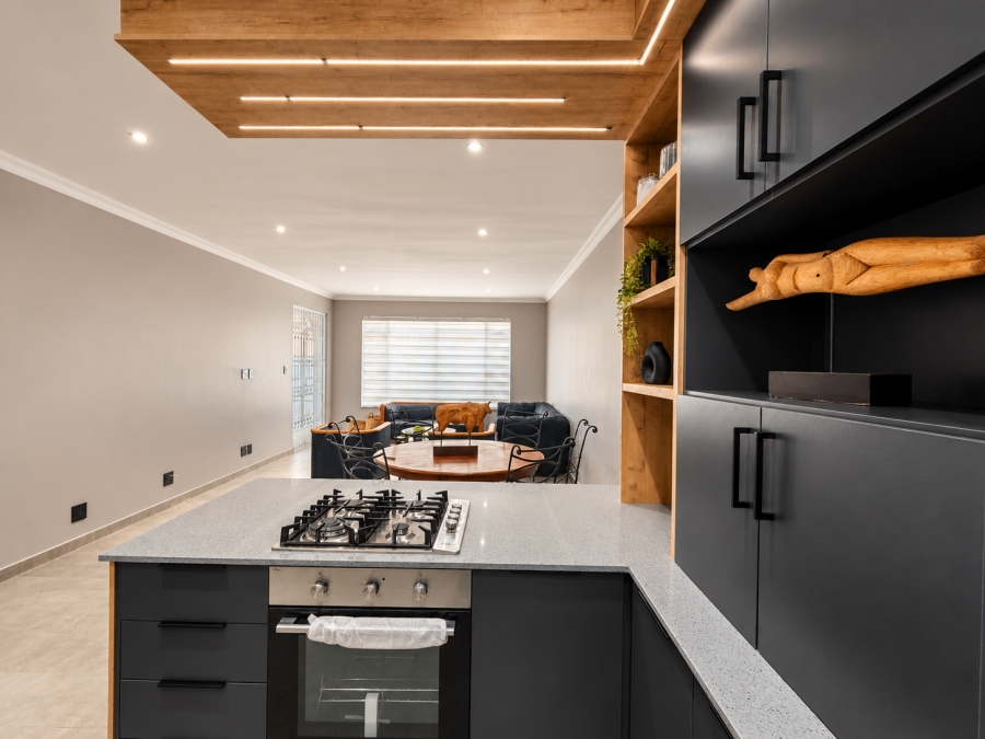 3 Bedroom Property for Sale in Three Rivers Gauteng