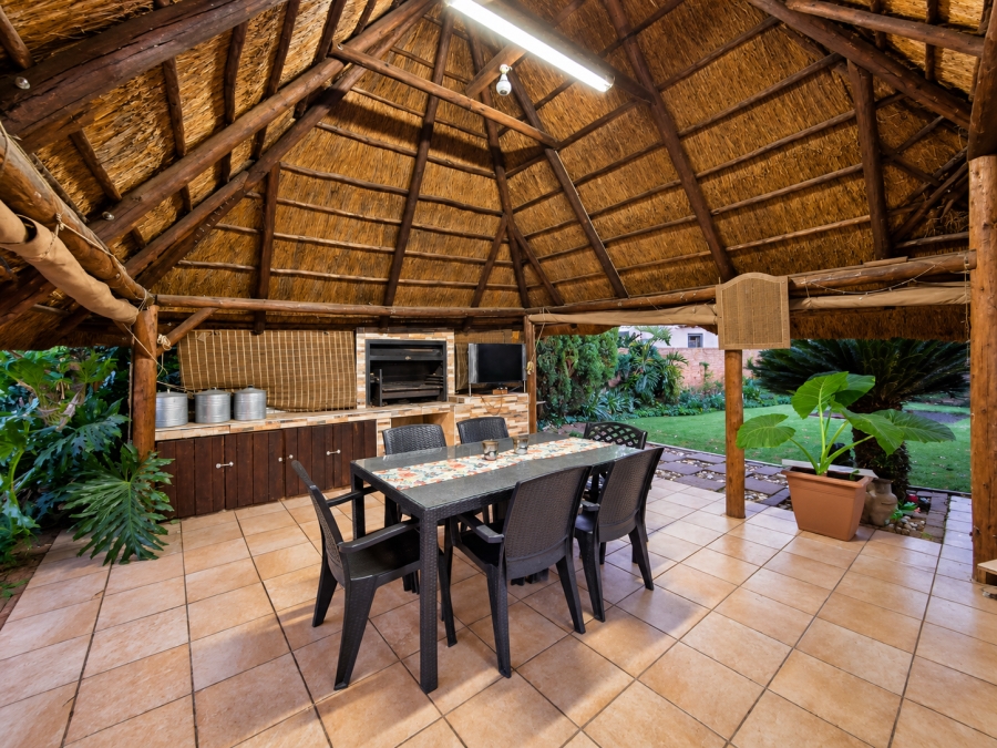 4 Bedroom Property for Sale in Falcon Ridge Gauteng