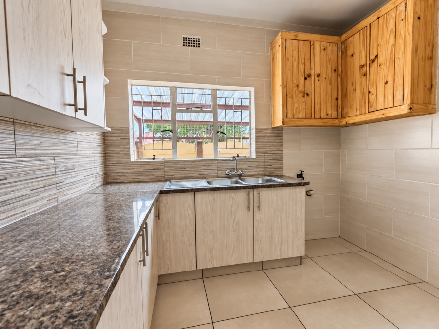 2 Bedroom Property for Sale in Three Rivers Gauteng