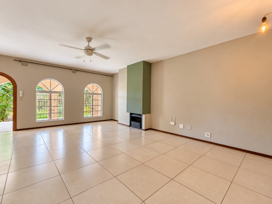 2 Bedroom Property for Sale in Three Rivers Gauteng