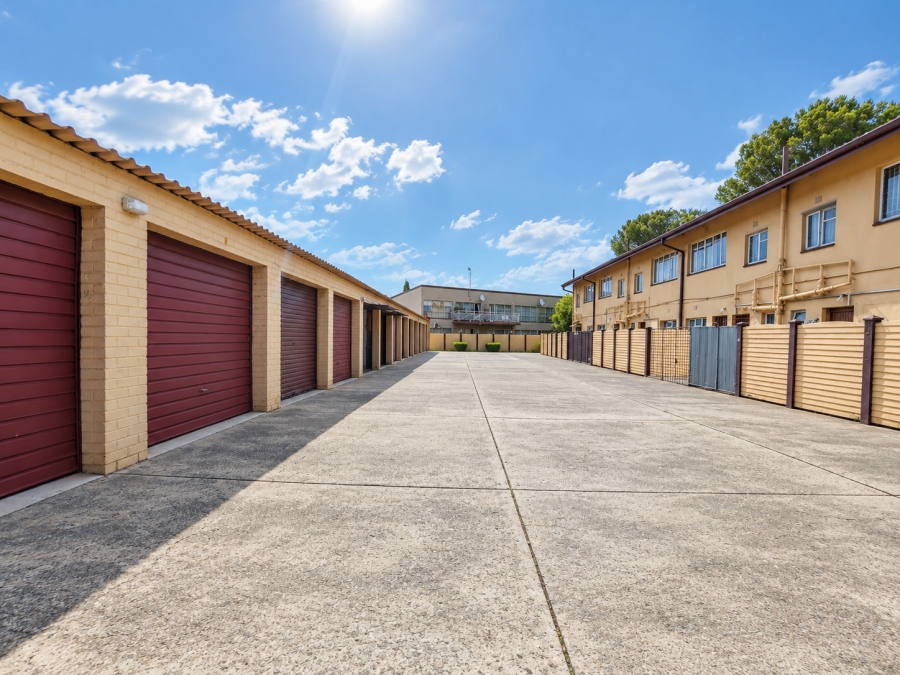 2 Bedroom Property for Sale in Three Rivers Gauteng
