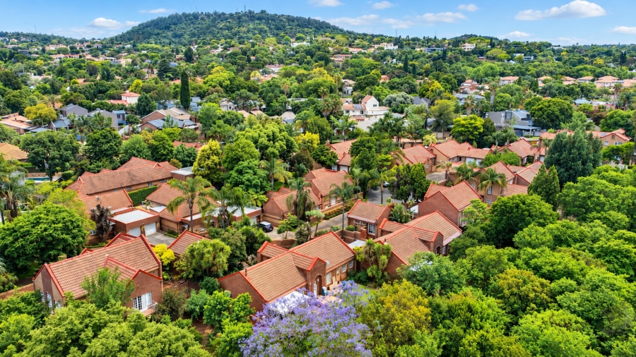 3 Bedroom Property for Sale in Faerie Glen Gauteng