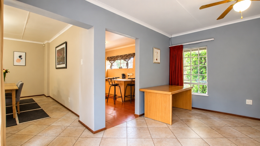 3 Bedroom Property for Sale in Faerie Glen Gauteng