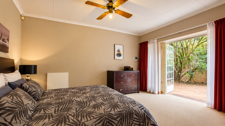 3 Bedroom Property for Sale in Faerie Glen Gauteng