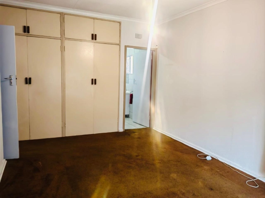 To Let 3 Bedroom Property for Rent in Van Riebeeck Park Gauteng