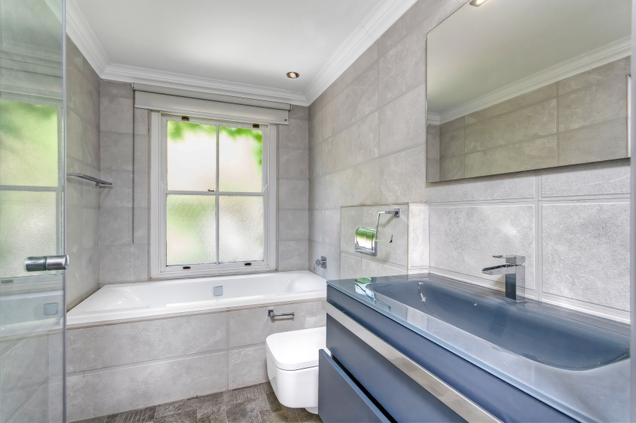 2 Bedroom Property for Sale in Sandown Gauteng