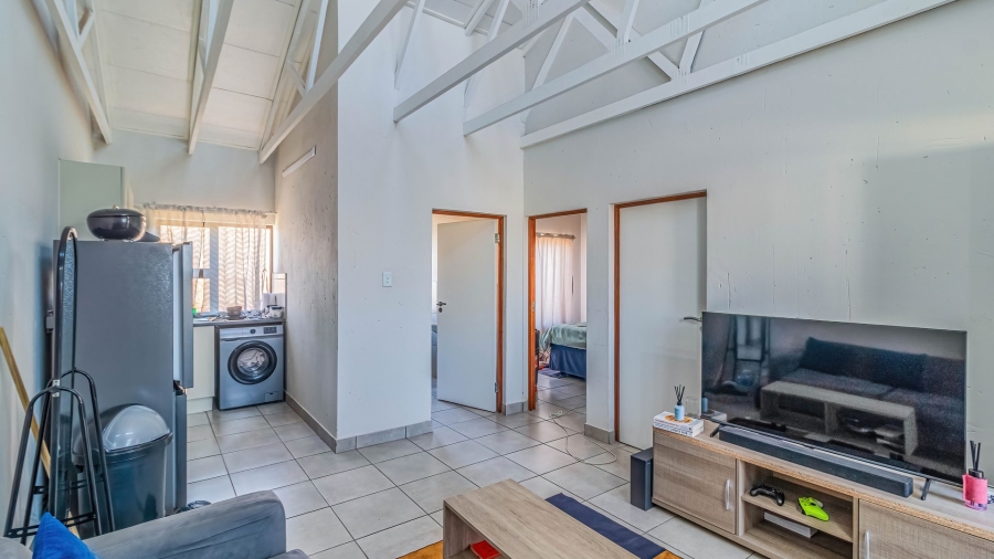 2 Bedroom Property for Sale in Protea Glen Gauteng