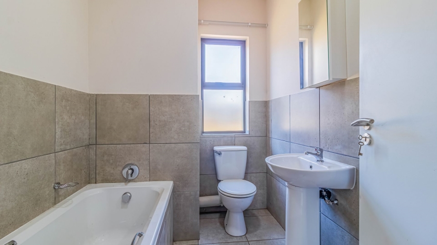 2 Bedroom Property for Sale in Protea Glen Gauteng