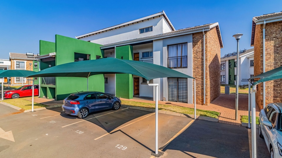 2 Bedroom Property for Sale in Protea Glen Gauteng