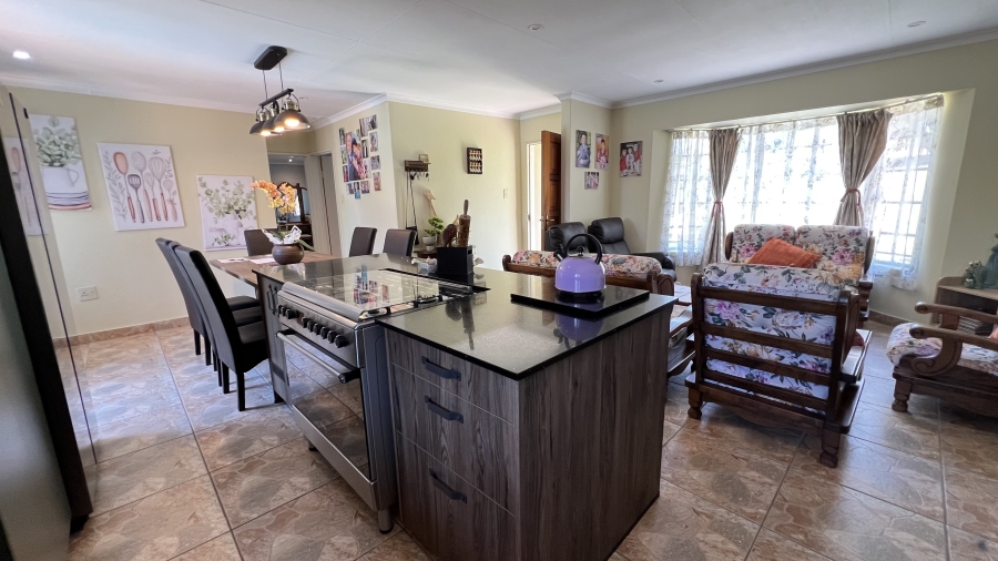 2 Bedroom Property for Sale in Wilgeheuwel Gauteng