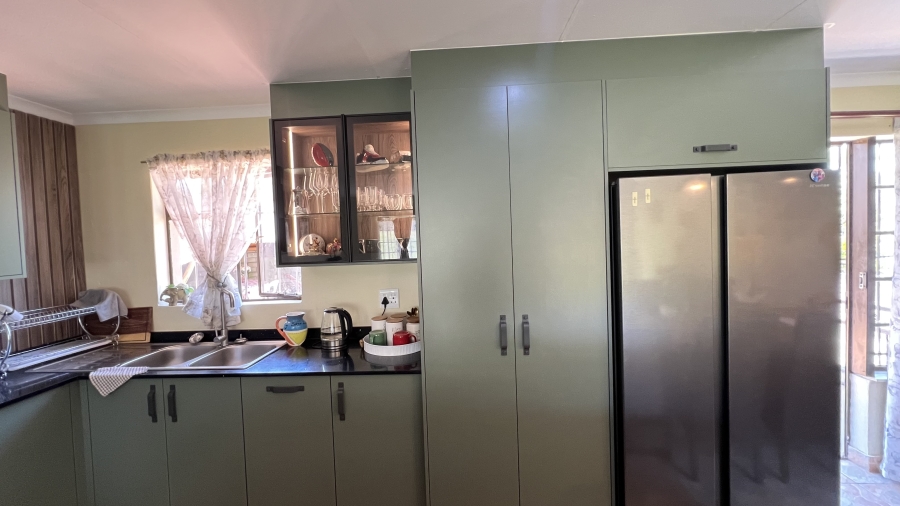 2 Bedroom Property for Sale in Wilgeheuwel Gauteng